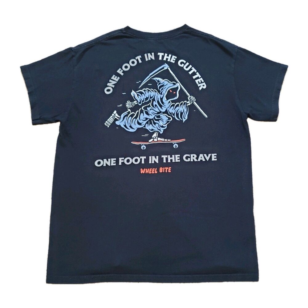 Wheel Bite Skate Co Death Skating Size Medium Mens Black 2 Sided T-Shirt